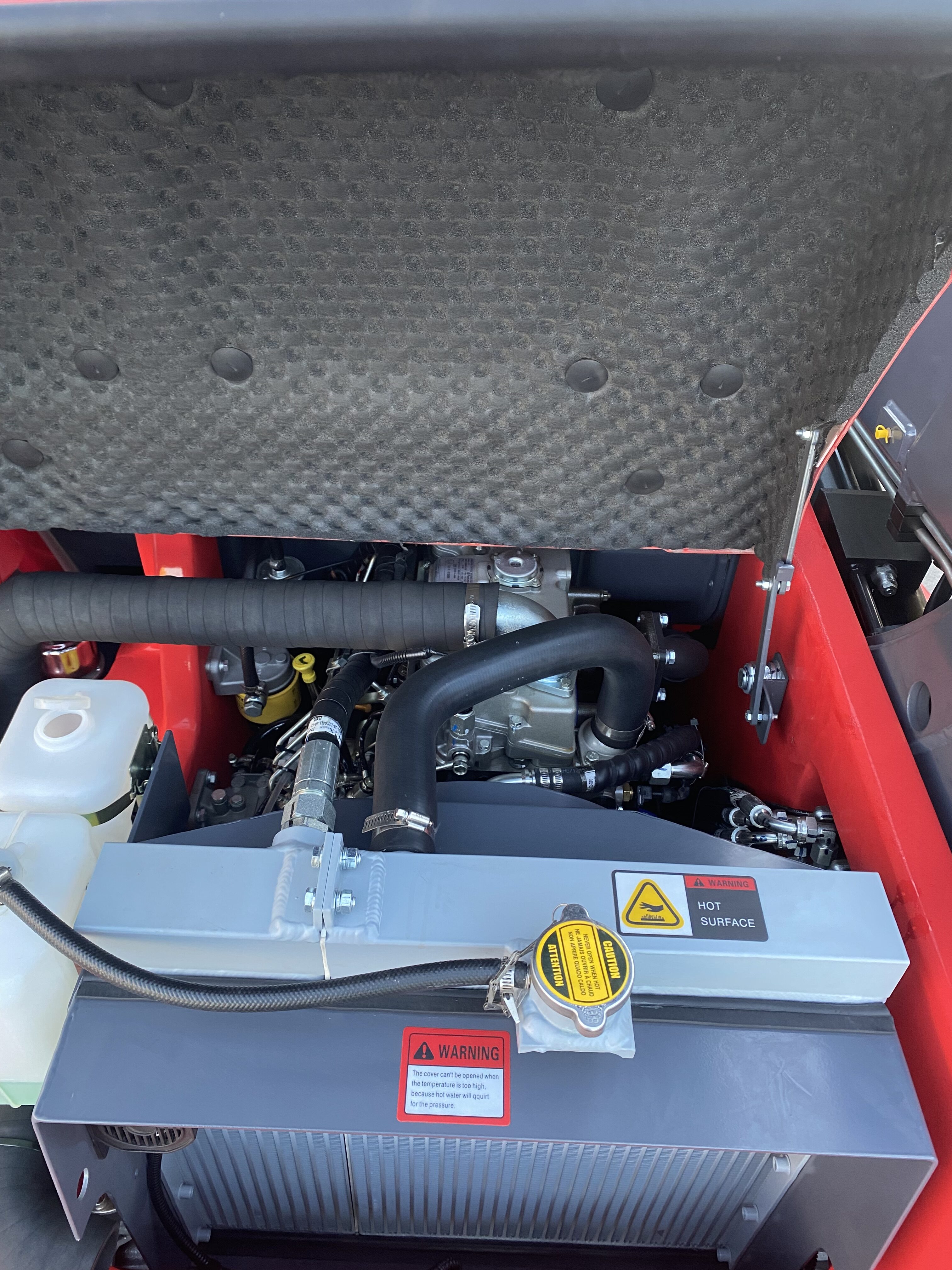 Komaco KT1500 Telescopic Loader/Multi Tool Machine - Komaco Compact ...